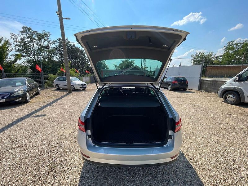 Škoda Superb STYLE 2.0TDi 147kW*4x4*CZ*DSG* - fotka 15 z 37