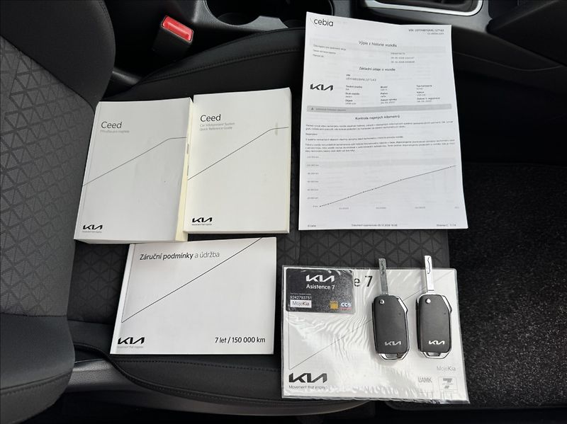 Kia Ceed 1,6 CRDi SW FRESH DPH 1.maj ČR - fotka 46 z 50