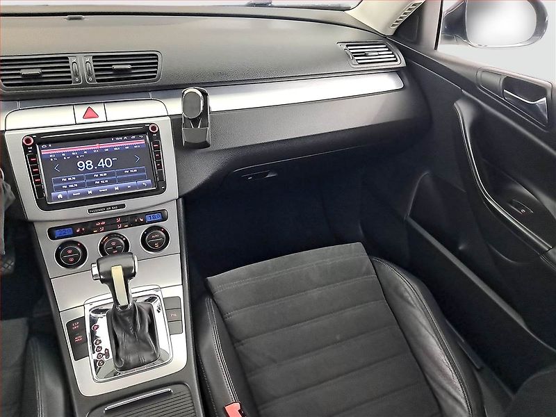 Volkswagen Passat (2008) 2.0 TDI, Automat, nová STK - fotka 8 z 18