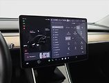 Tesla Model 3 (2019) Std Range Plus 52kWh, SoH 78% - náhled 19