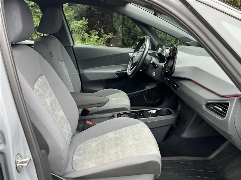 Volkswagen ID.3 Pro Performance TAŽNÉ / TČ - fotka 20 z 42