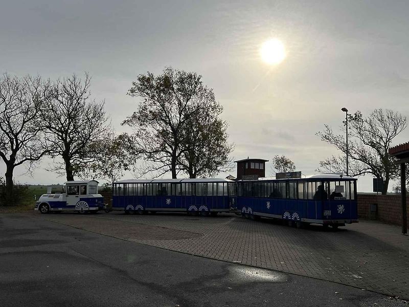 Komplex Prora lemuje překrásná a liduprázdná pláž.