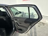 Volkswagen Golf (2017) 1,6 TDI 85kW, rezervace - náhled 21