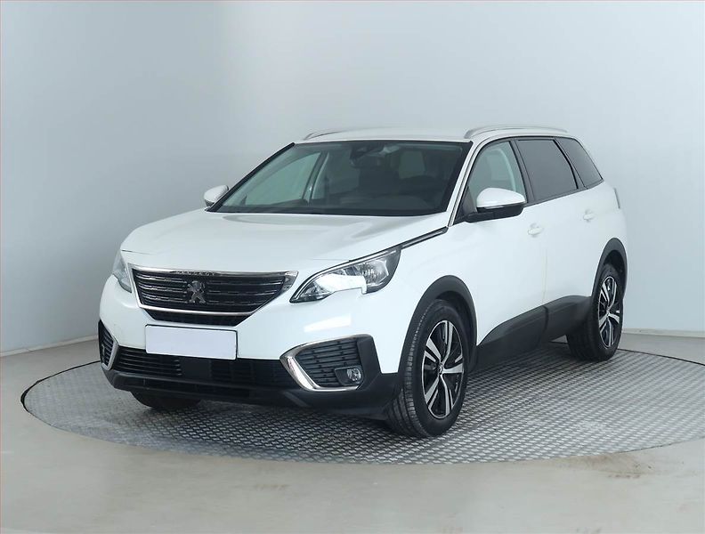 Peugeot 5008 (2020) Active PureTech 130, Automat - fotka 2 z 19