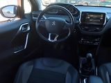 Peugeot 2008 (2017) 1.2 PureTech, Serv.kniha, Navi - náhled 7