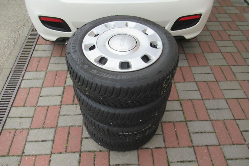 Fiat 500 1.2i AUT. KLIMA SADA KOL - fotka 21 z 24