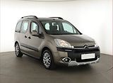 Citroën Berlingo (2015) XTR 1.6 HDi, 5Míst, ČR - náhled 1