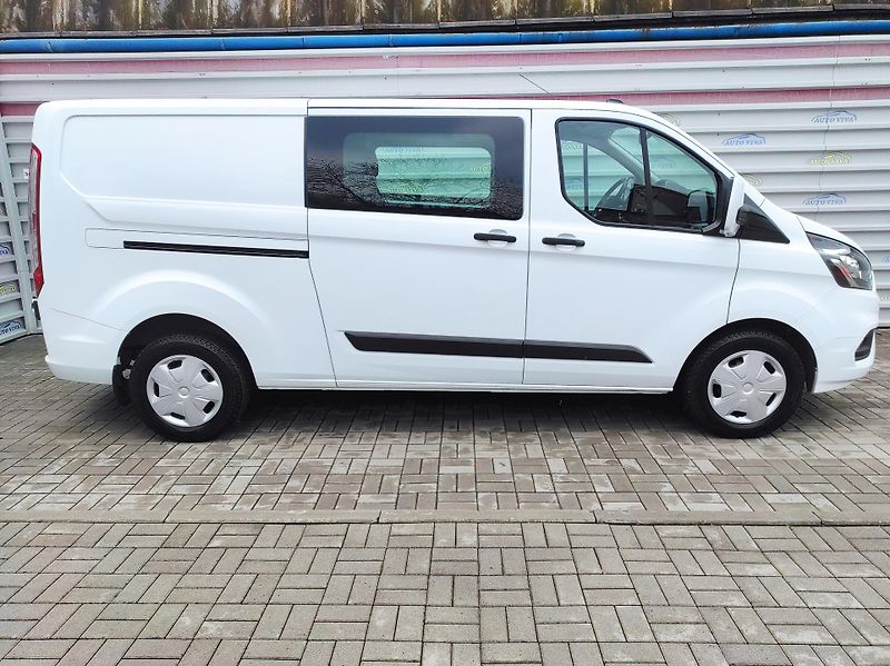 Ford Transit Custom 2,0EcoBlue mHev, L2, 6 míst,TZ - fotka 5 z 43