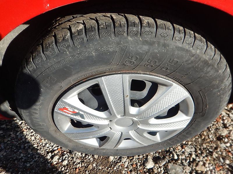 Škoda Fabia 1.6 TDI, KLIMA - fotka 18 z 29
