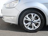 Ford Galaxy (2010) Ghia 2.0 TDCi, 7 míst - náhled 14