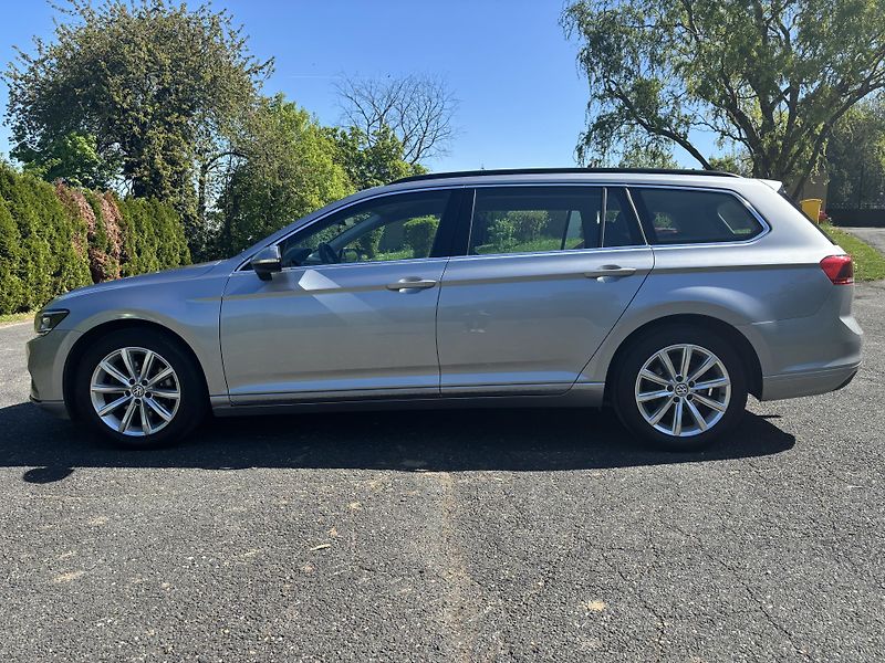 Volkswagen Passat (2020) 2.0TDI Business REZERVACE - fotka 8 z 25