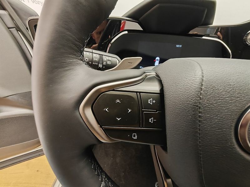 Lexus NX 450h plus 450h+ Executive TOP - fotka 31 z 41