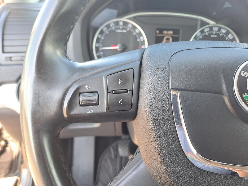 Škoda Octavia (2011) 1.6 TDi, PĚKNÝ STAV - fotka 23 z 30