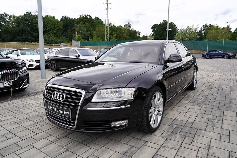 Audi A8 4.2 TDI Long,4x4 Exclusive - fotka 2 z 50