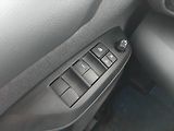 Toyota Yaris (2023) Style 1.5 VVT-i Hybrid - náhled 17