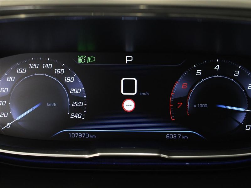 Peugeot 5008 1,2 PT 96kW AT Pano.Paměť  7-m - fotka 32 z 32