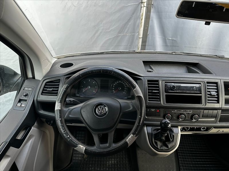 Volkswagen Transporter 2,0 TDI 75kW-LONG-9 MÍST-CZ - fotka 17 z 33