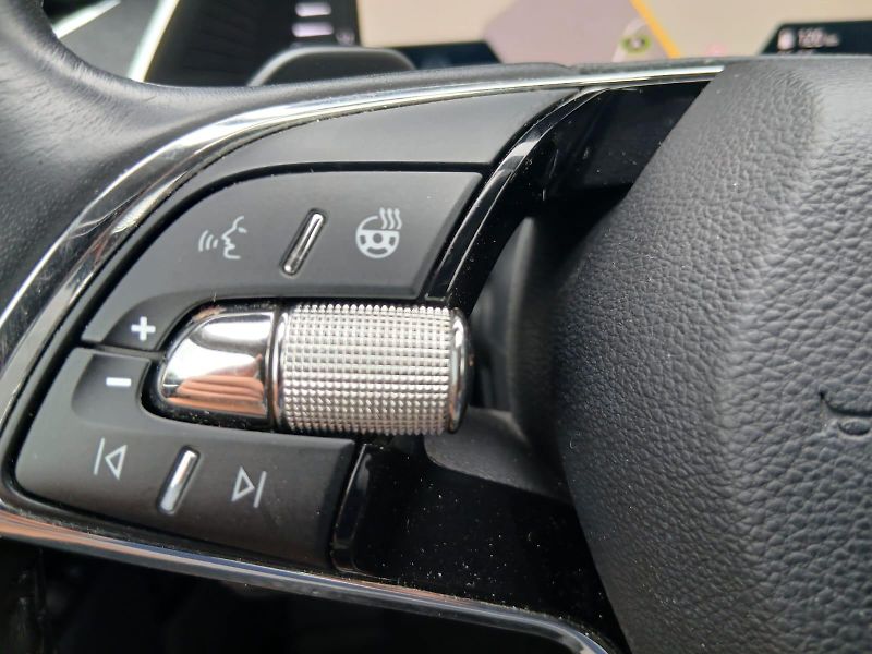 Škoda Octavia 4, iV, Plug in Hybrid, ALU 18 - fotka 40 z 66