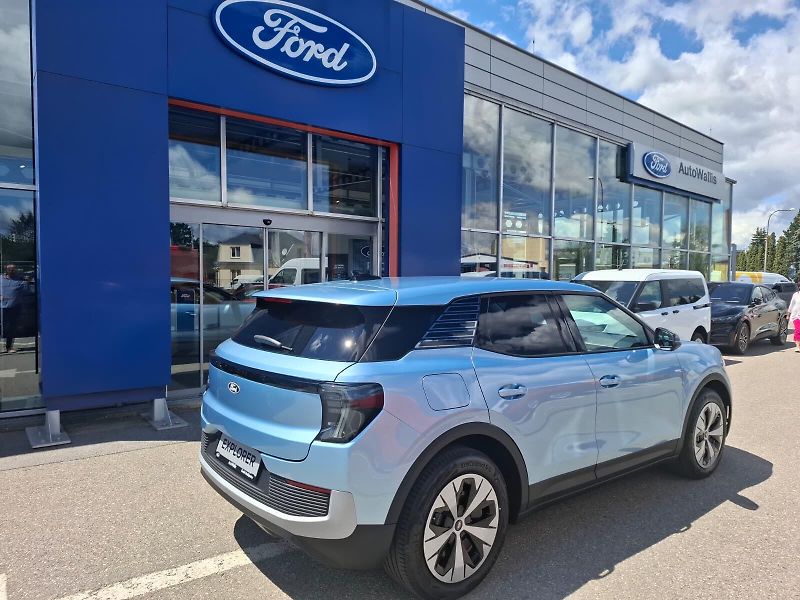 Ford Explorer (2026) Style, SUV, 58 kWh STANDARDNÍ - fotka 3 z 14