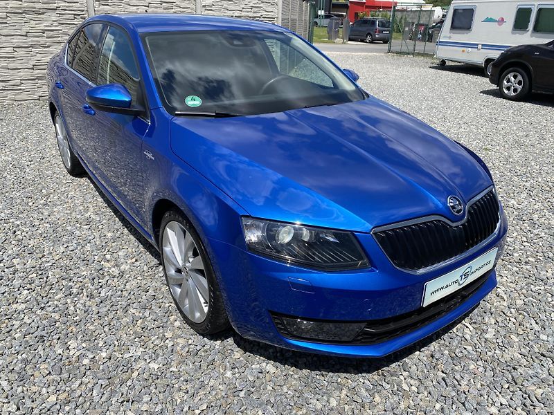 Škoda Octavia 2.0TDi L+K CZ WEBASTO 4x4 - fotka 8 z 165