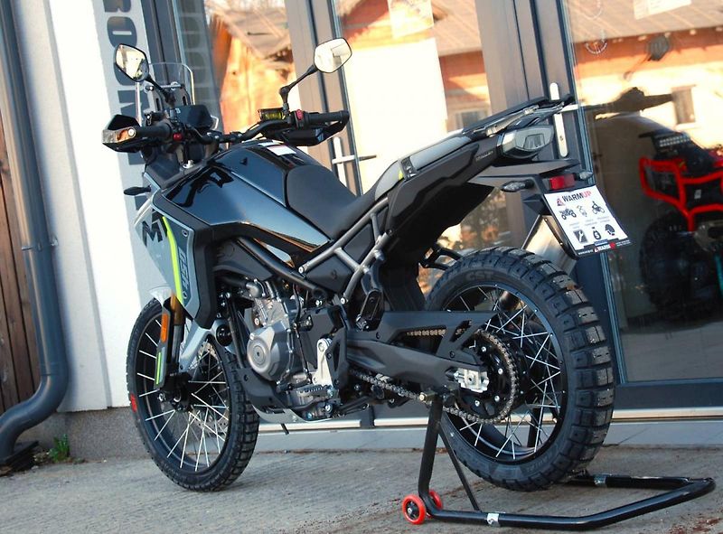CFMOTO 450 MT-R (2026) 450MT-R GREY - fotka 6 z 25