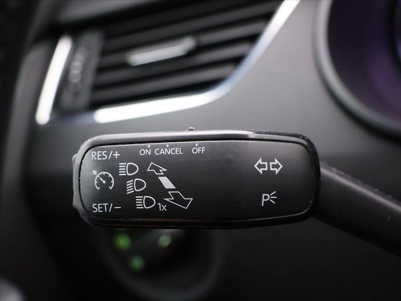 Škoda Octavia 1,5 TSI 110kW Ambition DSG CZ - fotka 15 z 28