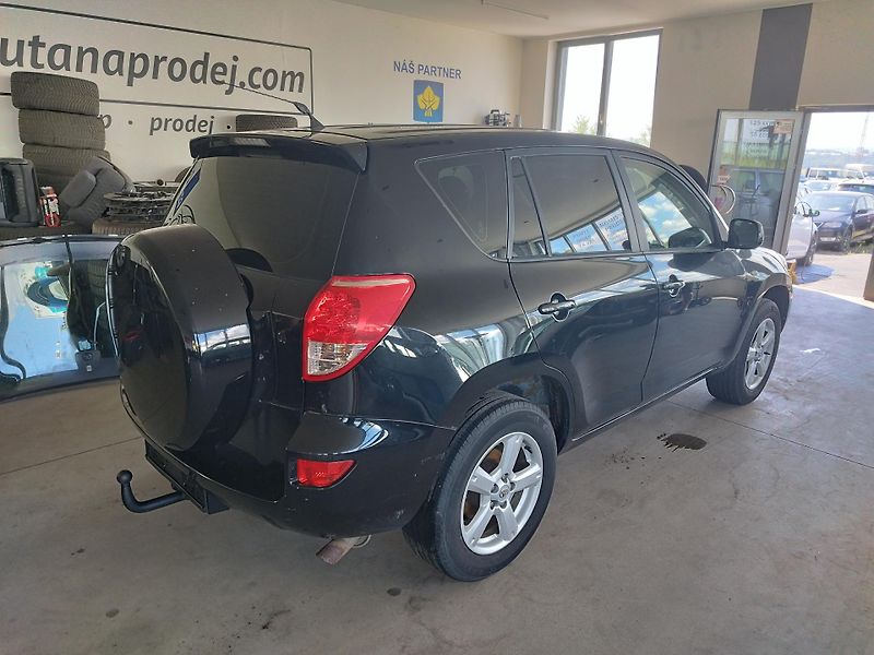 Toyota RAV4 (2007) 2,0I,112KW,4X4,ALU,TAŽNÝ - fotka 5 z 31
