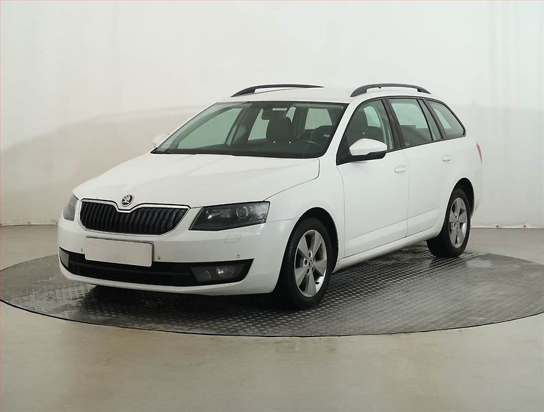 Škoda Octavia (2017) Style Plus 1.6 TDI, 4X4, ČR - fotka 2 z 16