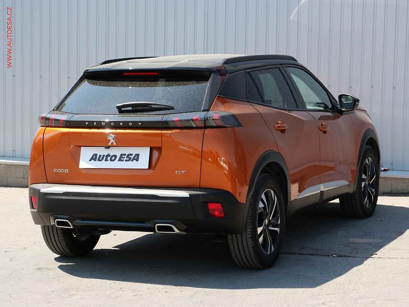 Peugeot 2008 (2021) 1.2T, 1.maj,ČR, GT - fotka 4 z 23