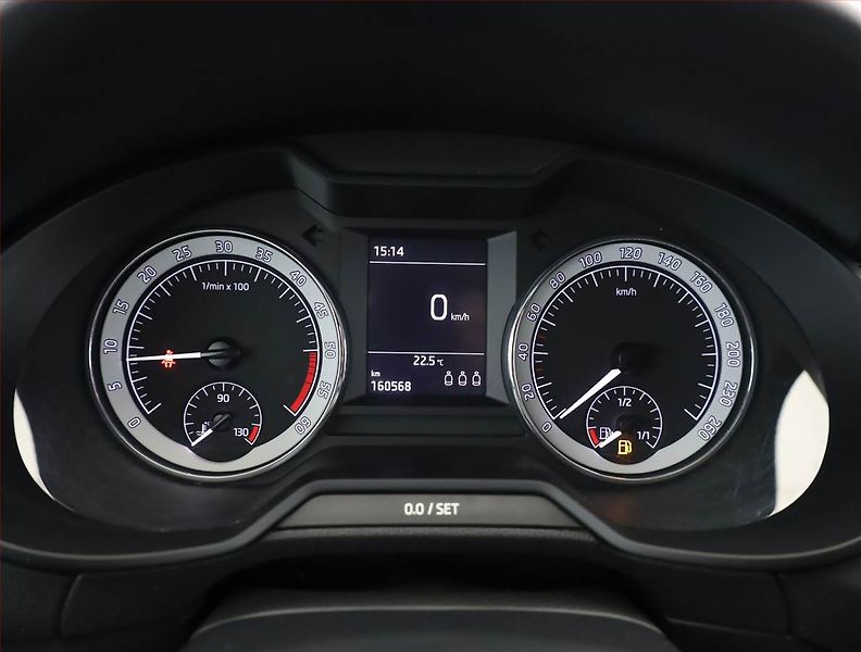 Škoda Octavia (2017) 2.0 TDI, Serv.kniha, Navi - fotka 9 z 20