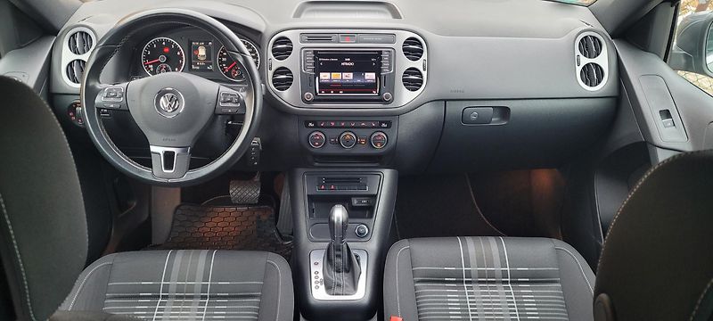 Volkswagen Tiguan (2016) 1,4TSi110kW DSG R-Line BiXenon - fotka 17 z 39