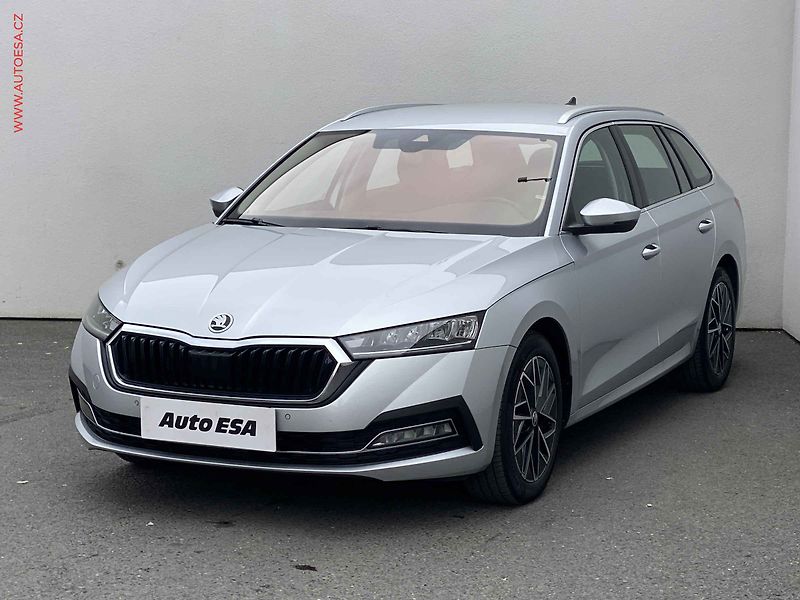 Škoda Octavia (2021) 1.5 TSi, 1.maj,ČR, Style - fotka 3 z 21