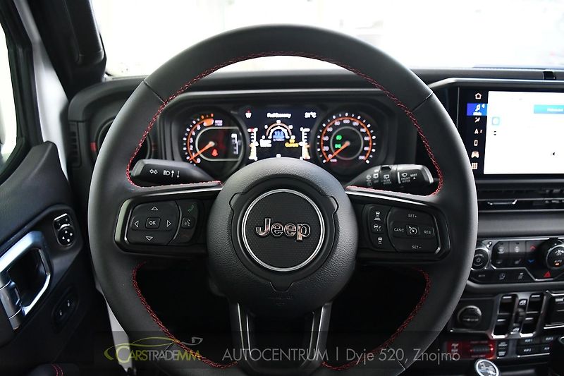 Jeep Wrangler 3.6L AWD RUBICON 4tisKM - fotka 27 z 52