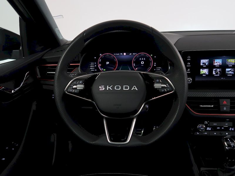 Škoda Scala (2026) MONTE CARLO 1.0TSI 85KW DSG PA - fotka 17 z 38