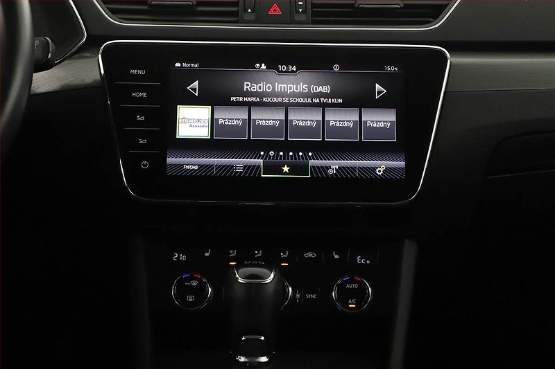 Škoda Superb (2022) Style iV 1.4 TSI PHEV - fotka 12 z 19