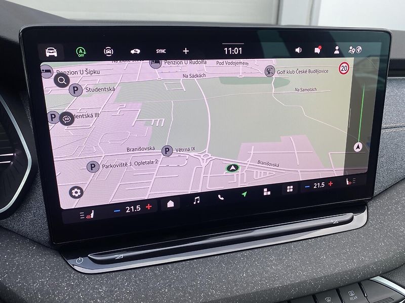 Škoda Octavia Combi 1,5 TSI Top Selection - fotka 21 z 29