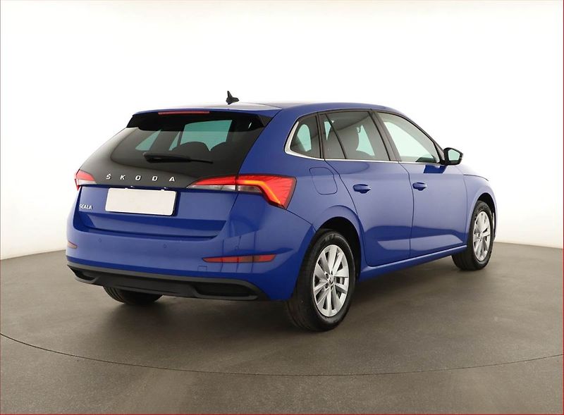 Škoda Scala (2023) Style 1.0 TSI, Automat, ČR - fotka 5 z 14