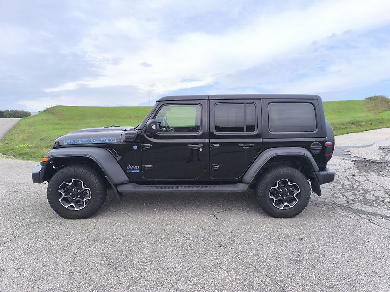 Jeep Wrangler (2022) 2.0 PHEV,4x4,ČR,SERVISN9 KN - fotka 4 z 38