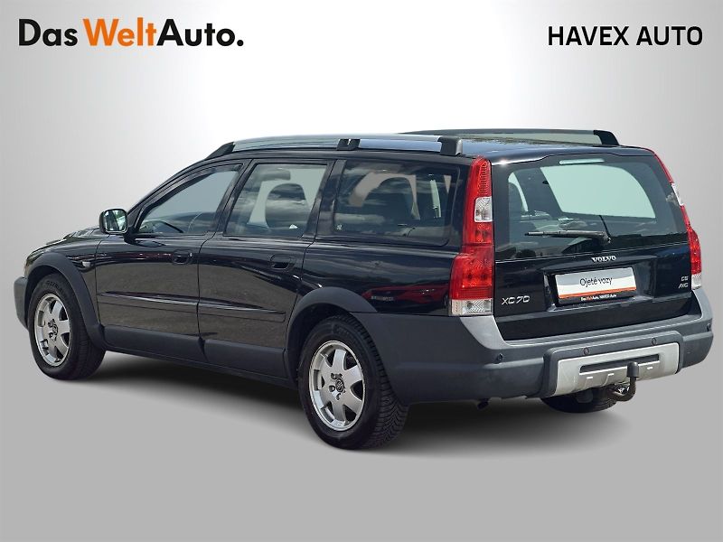 Volvo XC70 (2006) 2.4 D5 AWD Cross Country - fotka 26 z 27