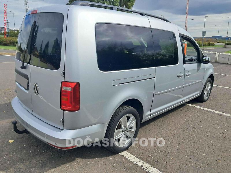Volkswagen Caddy (2015) 2.0TDi MAXi 7míst - fotka 3 z 8