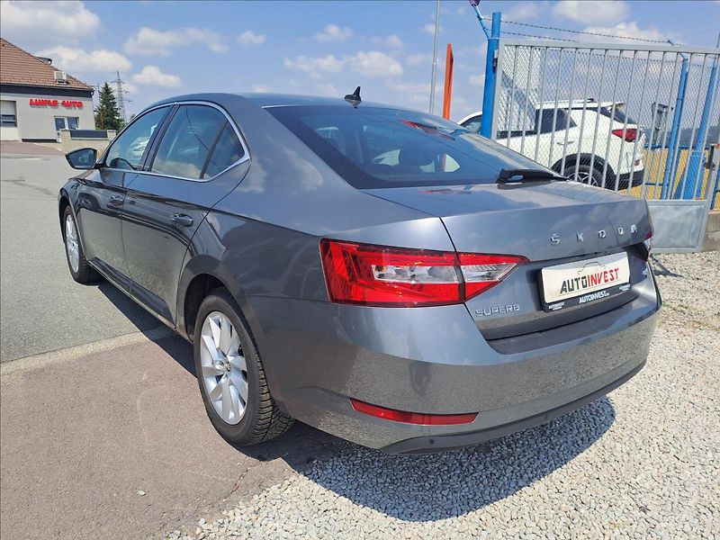 Škoda Superb 2,0 TDI DSG 4x4 1.MAJITEL - fotka 4 z 21