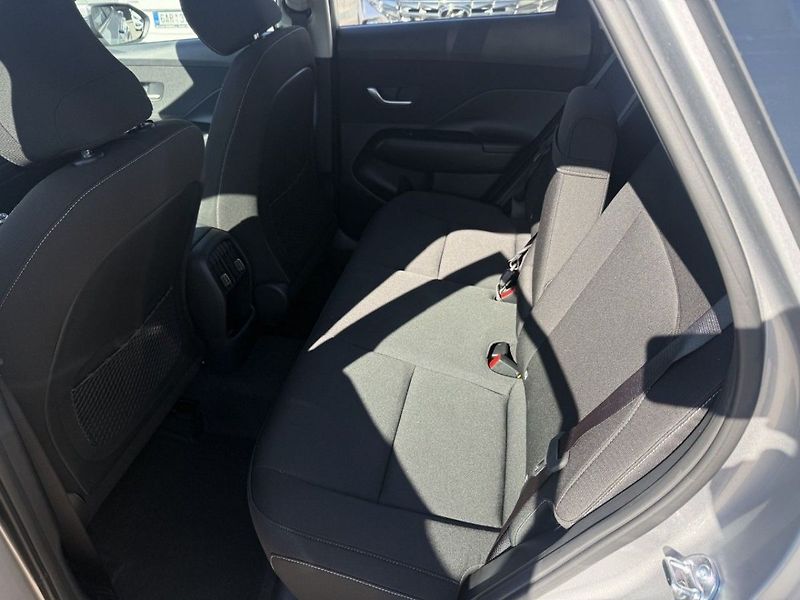 Hyundai Kona 27 1,6 T-GDI MT SMART - fotka 6 z 9