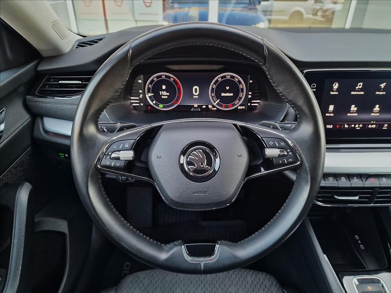 Škoda Octavia 2.0TDI 110kW DSG Style, 1.Maj - fotka 21 z 50