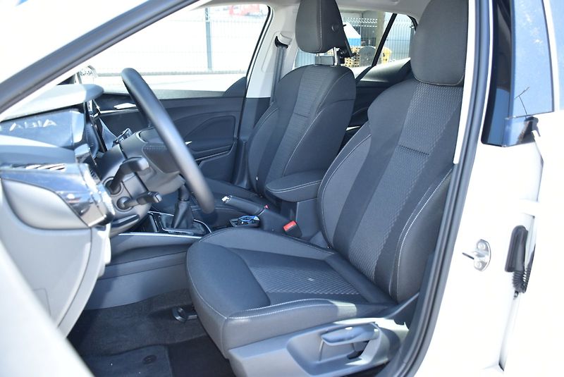 Škoda Fabia (2025) Top Selection 1.0 TSI 85kW - fotka 19 z 27