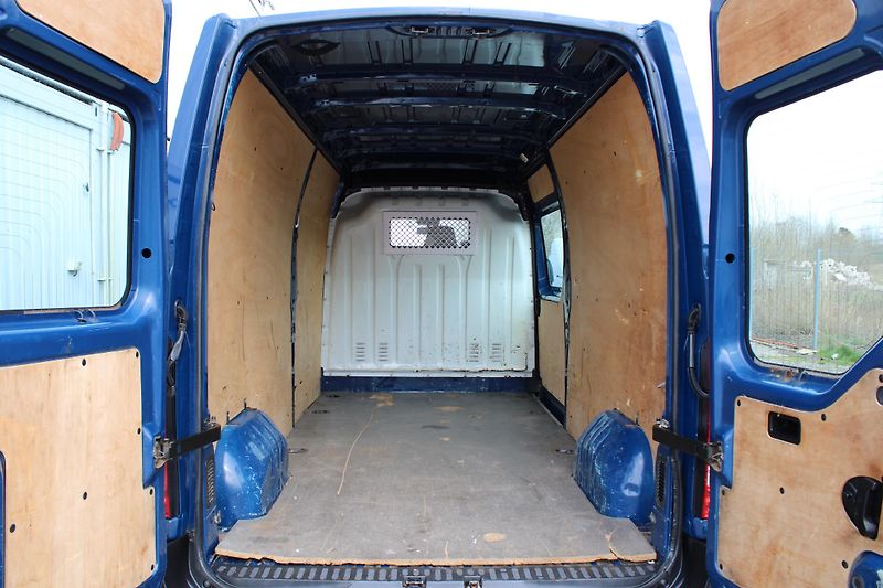 Renault Master 2.3 DCI L3H2 maxi+klima - fotka 7 z 19