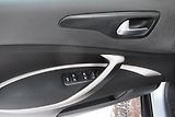 Citroën C5 2.0 HDi  AUT. KLIMA TAŽNÉ - náhled 18