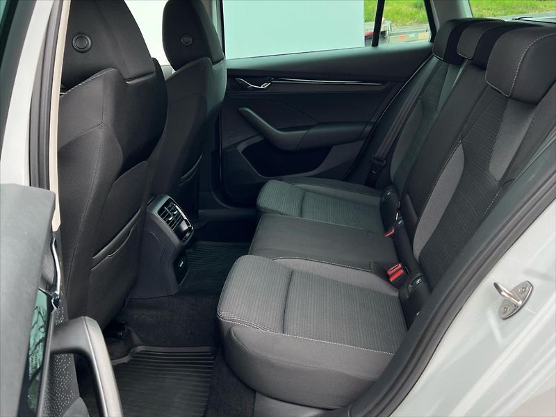 Škoda Octavia 2,0 TDi 85kW AMBITION  IV. - fotka 13 z 25