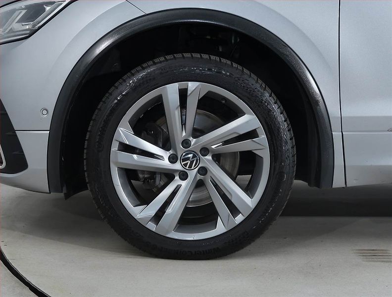 Volkswagen Tiguan Allspace (2023) R-Line 2.0 TDI - fotka 15 z 25