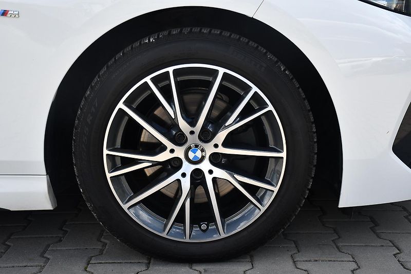 BMW Řada 2 218d M-SPORT 1M ČR - fotka 41 z 42