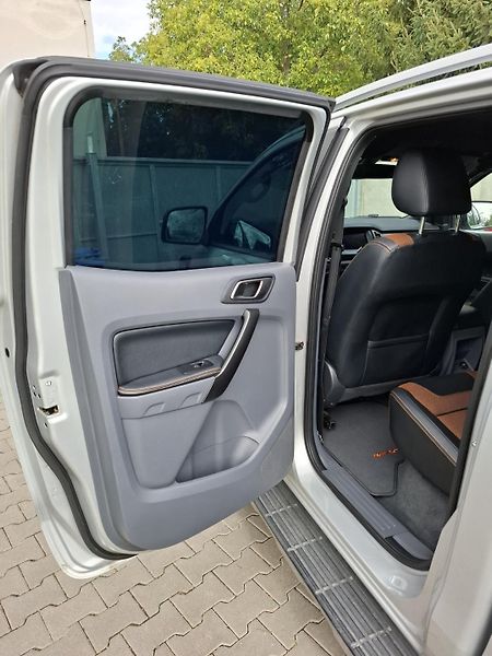 Ford Ranger (2017) Wildtrak 3,2 po servisu - fotka 7 z 32